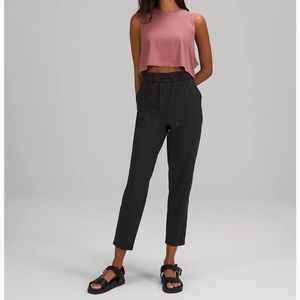 Lululemon keep moving relaxed fit jogger pants